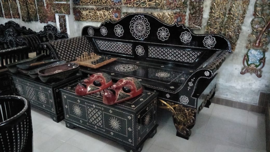 Cukli Toko Penjual Aneka Furniture & Ukiran Cukli Khas Pulau Lombok – GERBANG ...