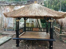 Saung Bambu 
